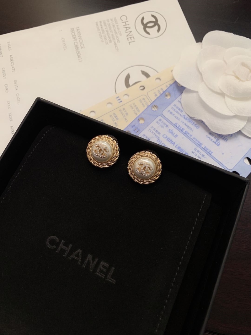 Ch**el earrings